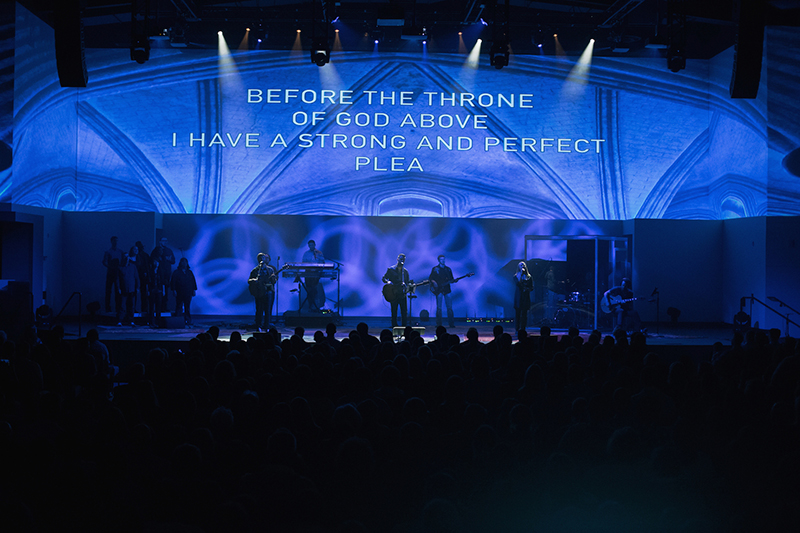 Broadmoor Baptist Church installs Martin Audio MLA Mini loudspeaker system