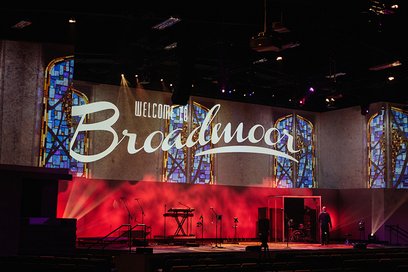 Broadmoor Baptist Church installs Martin Audio MLA Mini loudspeaker system