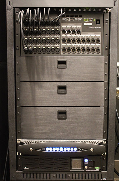By integrating the Powersoft X8 amplifier, the Life Center at East Valley Church saved at least six rack spaces