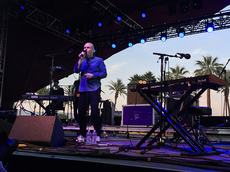 Phillip Selway performing