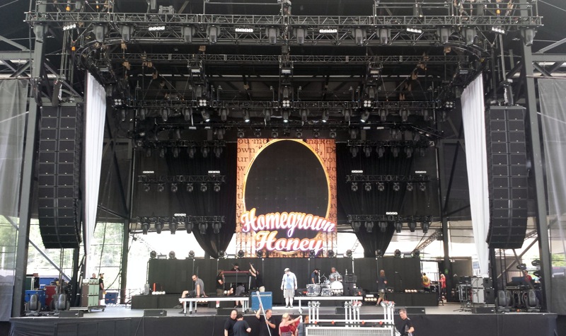 pecial Event Services is deploying a full complement of L-Acoustics systems for the tour