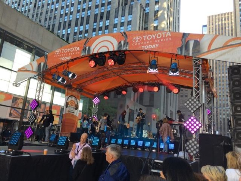 Lighting designer Peter Greenbaum used the Next NXT-1 and Nexus 4x4 to create a seamless look on The Today Show’s Summer Concert Series Stage. 
