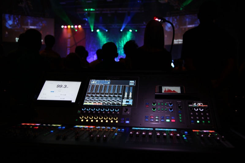 The M-5000 Live Mixing Console from the Roland Professional A/V Division, put to use at a recent event in Lincoln, Nebraska, by A/V firm Inspirmedia. Photo courtesy of Inspirmedia. © 2015.