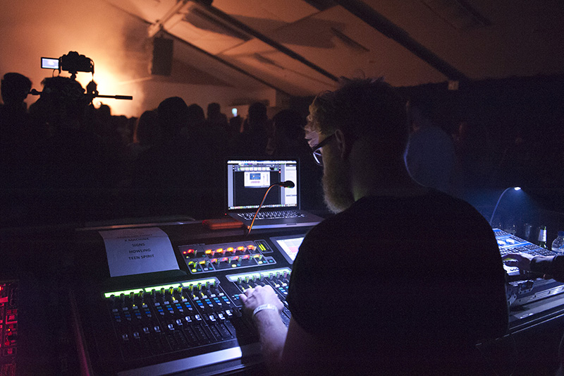 FOH engineer for Howling, Tommy Williams