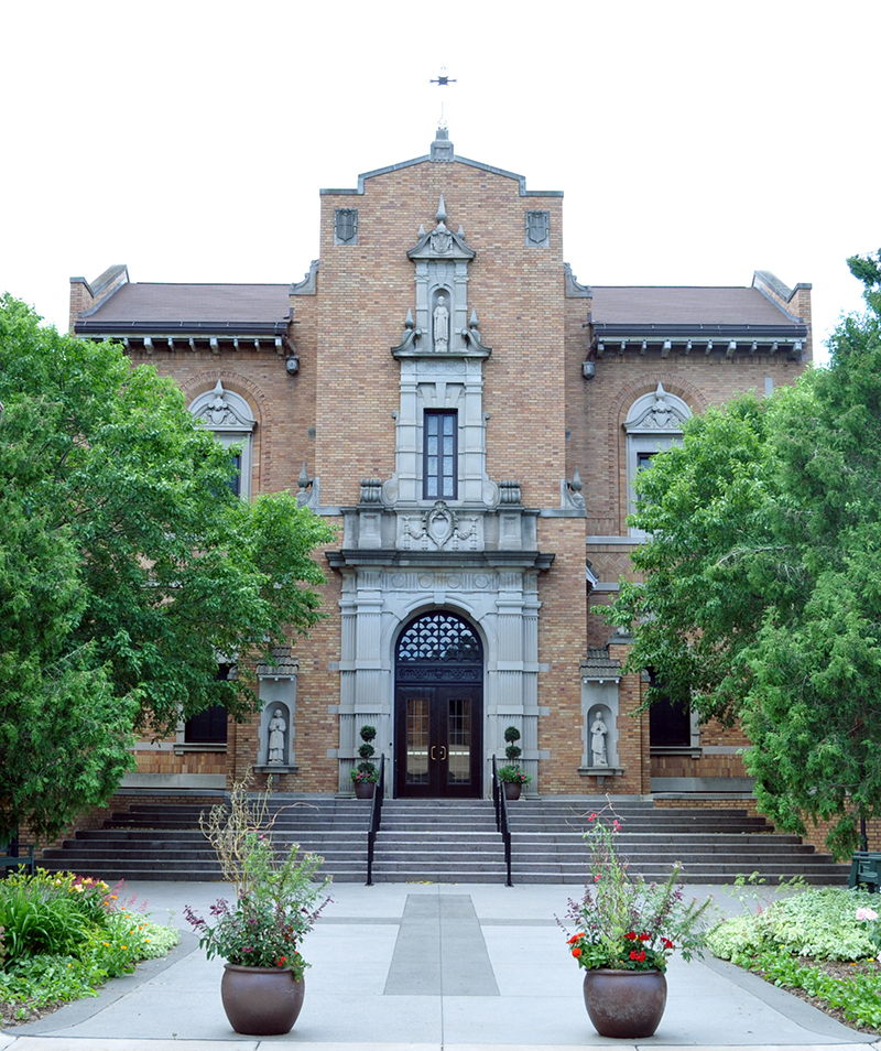A view of the exterior of Sisters of Saint Joseph of Carondelet Chapel