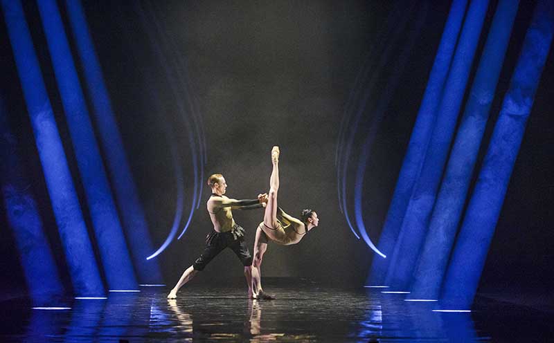 Edward Watson, Natalia Osipova. ©ROH, 2015 Tristram Kenton