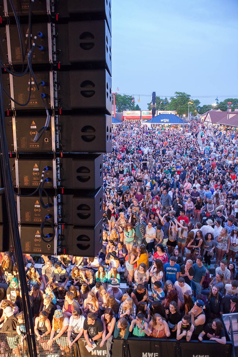 Adamson’s Applications Engineer Brian Fraser created the system utilizing Adamson’s Blueprint AVTM software for the stage, which accommodates up to 9,500 fans. Clearwing Productions provided the gear.