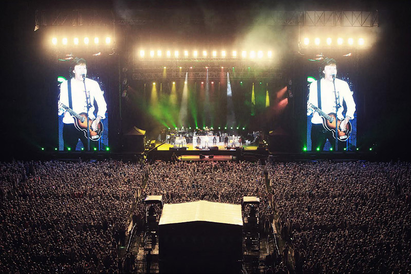 Paul McCartney entertains 45,000 fans with help from an Adamson E-Series rig