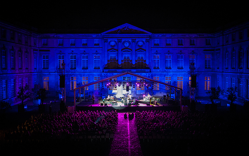 Photo by Antoine Delaporte courtesy of Palais En Jazz