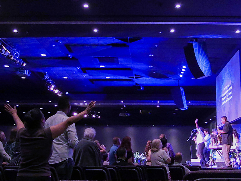 Miami Vineyard Community Church turned to Creative Sound and Lighting Solutions for an audio upgrade that included two WorxAudio TrueLine X5i-P all-in-one compact line arrays along with four WorxAudio UltraWave UW218Si subwoofers