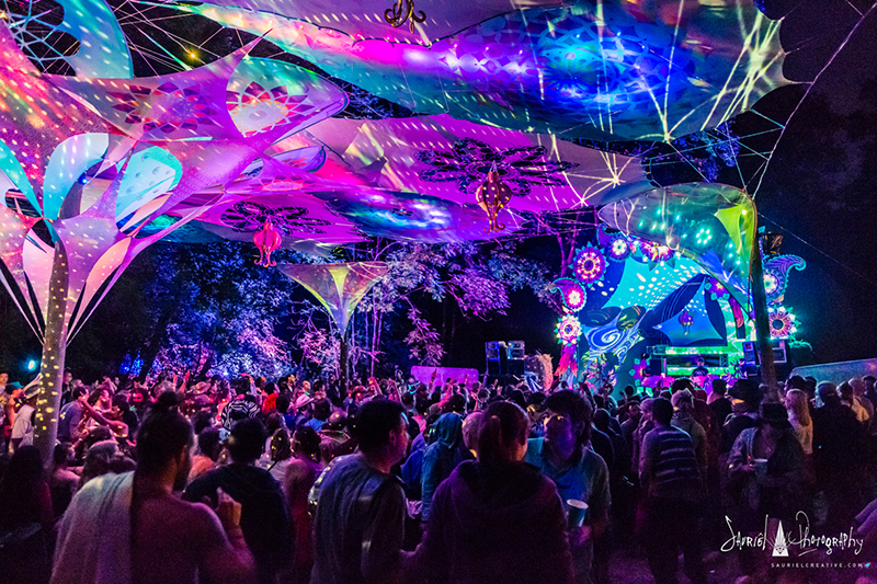 Both the Liquid Stage and the Noisily Stage had quadraphonic Funktion-One systems.