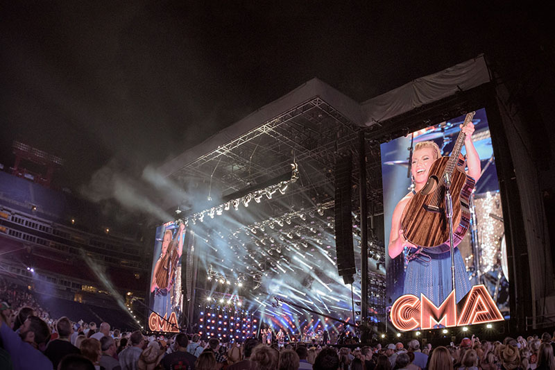 Massive L-Acoustics K1 arrays flown by Sound Image flanked the stage for the third consecutive year. Photo by Vic Wagner