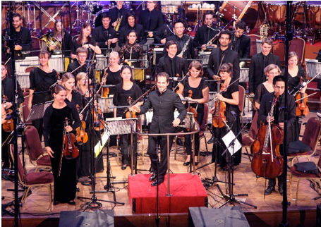 ...along with the Junge Deutsche Philharmonie orchestra conducted by Jonathan Stockhammer.