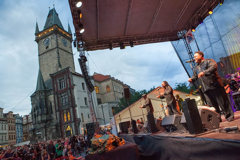 For Bohemia JazzFest 2015 setup in Prague, Harman distributor AudioMaster CZ and AV Media teamed up, providing JBL VTX V20 components. Photo by Michal Stepanek