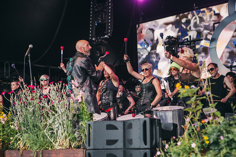 Jonny Wharton, FOH engineer for The Mouse Outfit, credited the loudspeakers and subwoofers consistent coverage despite high winds on site.