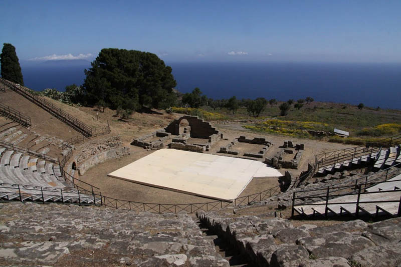  K-array Provides Modern Updates for Ancient Greek Amphitheater 