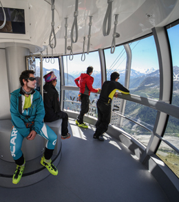Three amplifying units were chosen from the MX 9504 series, one for each level of the new SkyWay cable car.