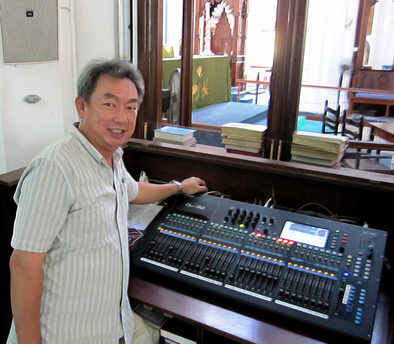 Kevin Quek, Facilities Manager of St. Andrew’s Cathedral with the Qu-32 in the Main Sanctuary of the church.