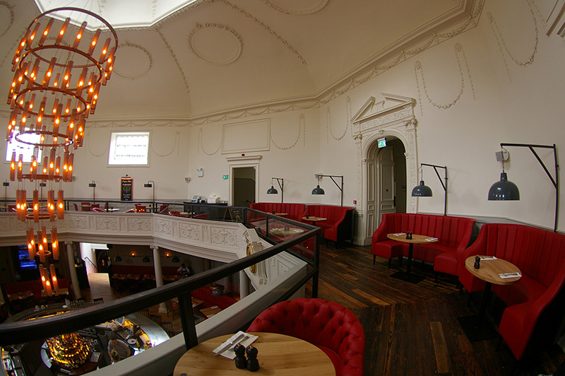Middlesex Sound & Light (MSL) provided Martin Audio’s new CDD range for the expanding Burger & Lobster bar/restaurant concept.
