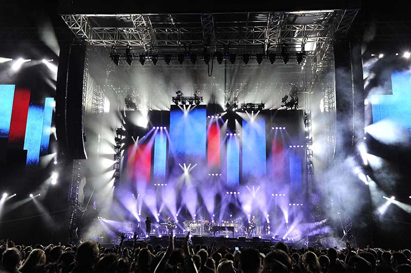 Billy Joel tour photo by Steve Jennings