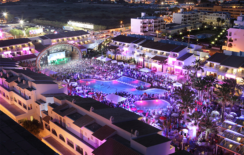 The Ushuaia Club draws more than 10,000 with its new Adamson sound reinforcement system.