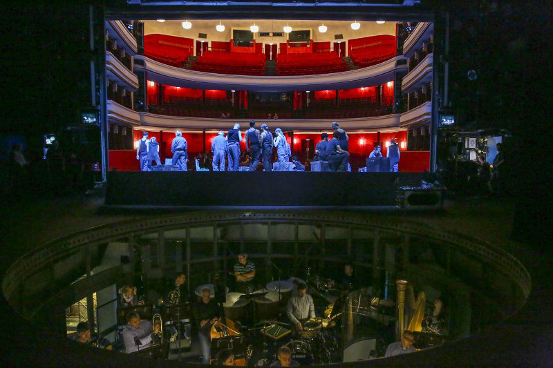 At Volksoper Vienna, the main venue for operetta, opera, musicals and ballet in the Austrian capital, d:screet 4061 and d:fine headset microphones from DPA Microphones are used to amplify many of the actors taking part in the venue's performances. Pictured here, Man of La Mancha