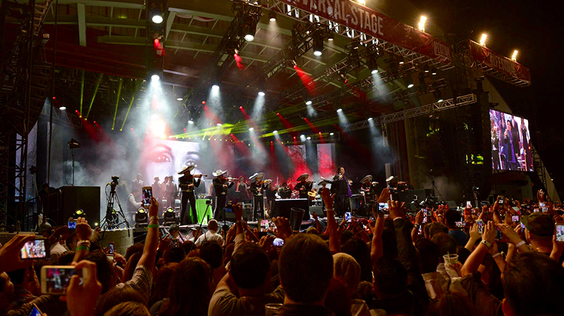 L Festival Main Stage Uses Martin Audio MLA System from 3G