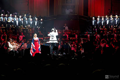 The opera singers performed with the the musicians of the Royal Philharmonic orchestra.