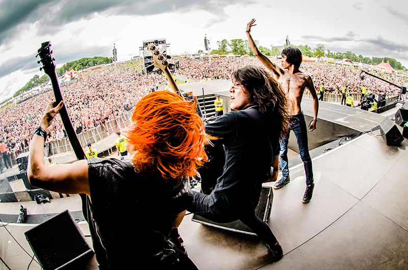 Pictured L-R: Takemura Kazuki (lead guitar), Ikegawa Hiroki (bass guitar) and Koie Kenta (lead vocals) of Japan-based rock band Crossfaith, loyal users of wireless systems and other products from Audio-Technica.