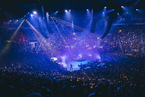 Quebec Arena Opens with Metallica In-the-Round on Meyer LEO System ...