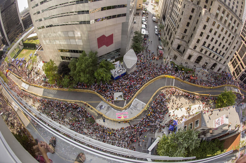 La Course Red Bull Boîte à Savon 2015 - Redbull Soapbox Course in Montreal 