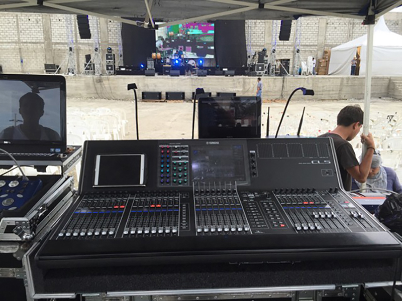 Muzeekworld provided Yamaha and NEXO gear for the Centro Evangelist Peninsular Assembly of God (CEPAD) in Salinas, Ecuador.