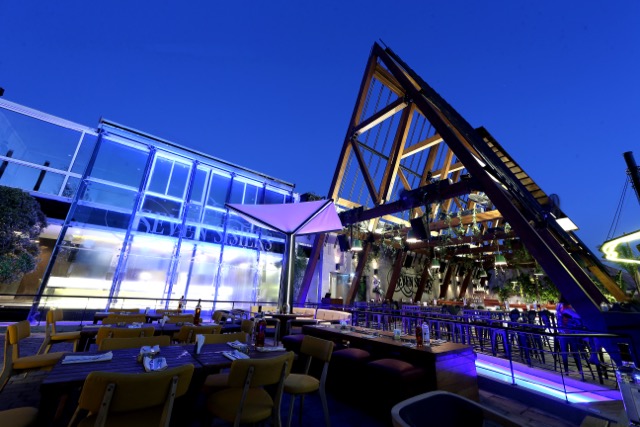 Seven Sisters Restaurant/Bar in Beirut Installs Outline System