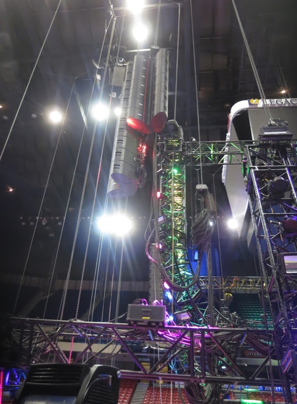 Each of the four Anya clusters were made up of a column of eleven Anya modules hung next to a column of seven modules.