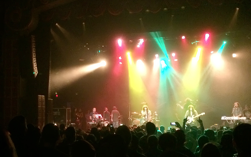 Sound Image and the Adamson support team worked with management to put together an S10 system that is flexible enough to handle the variety of music genres performed.