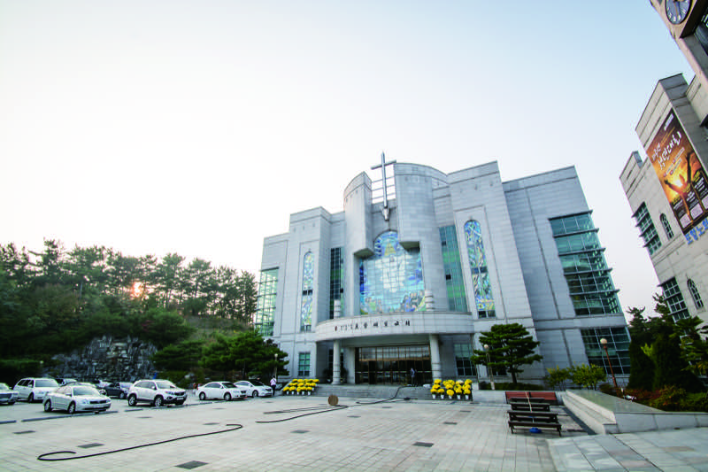 Pohang First Presbyterian Church