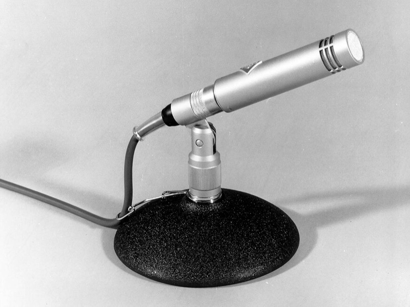 The Neumann KM 84 small-diaphragm condenser microphone.