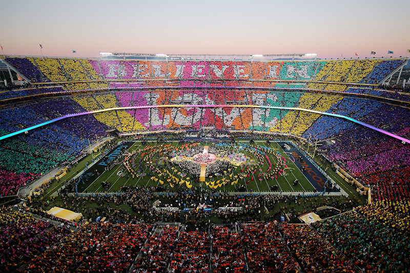The Super Bowl 50 halftime show featured over 120 Powersoft K10 amplifiers. Photo by Ezra Shaw, Getty Images