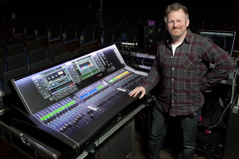 Wet Wet Wet front of house engineer Steve Pattison with Allen & Heath dLive S7000 at London’s O2 Arena, and frontman, Marty Pellow.