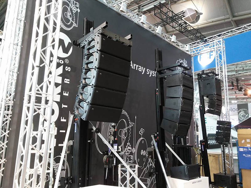 The range of line array lifters was shown and used to lift the company’s ARION Series line arrays