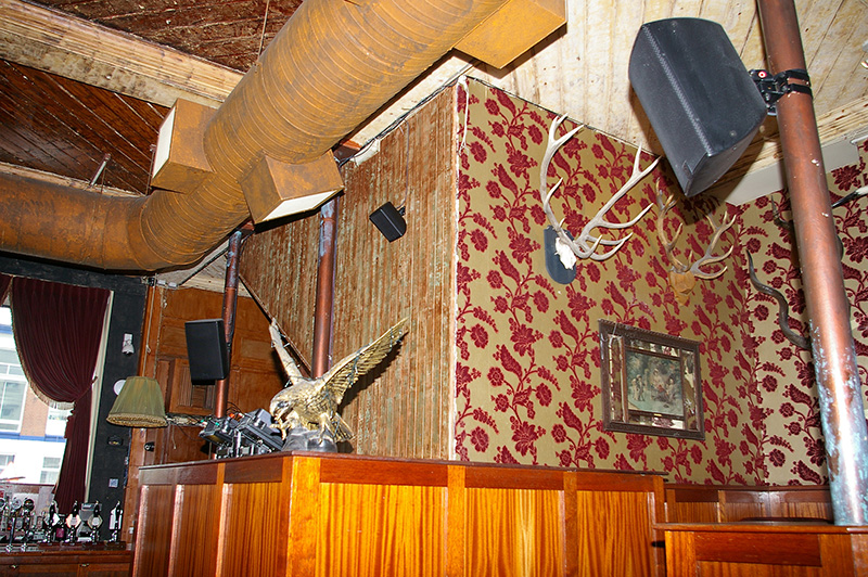 The Lexington in London is now equipped with Martin Audio's CDD system in its downstairs lounge bar.