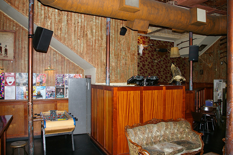 The Lexington in London is now equipped with Martin Audio's CDD system in its downstairs lounge bar.