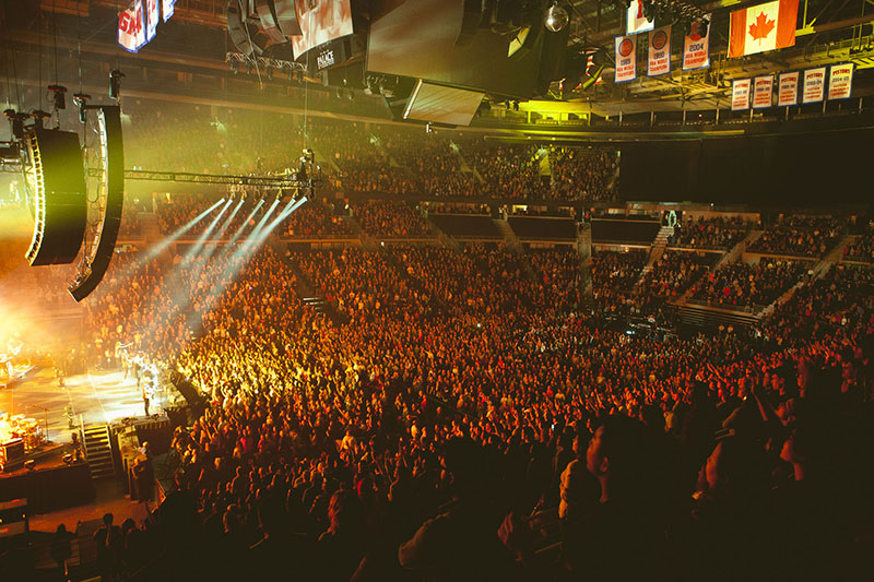 Sound provider Special Event Services (SES) provided its L-Acoustics K1/K2 PA system.