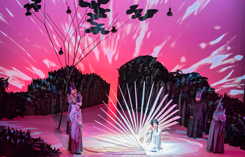 Sound recognition software created the visual magic using the opera singer’s breath to express her mood via light and movement to fill the stage.