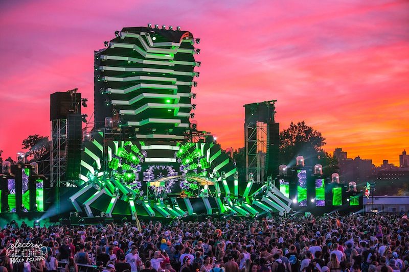 Electric Zoo’s Main Stage (pictured) and Riverside Stage this year benefited from L-Acoustics’ new KS28 subs and LA12X amplified controllers. Photo: Electric Zoo