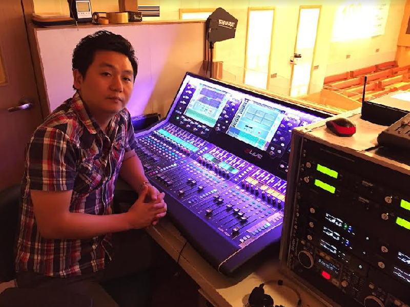 Media Manager Sanghun Kim with the S5000 at FOH.