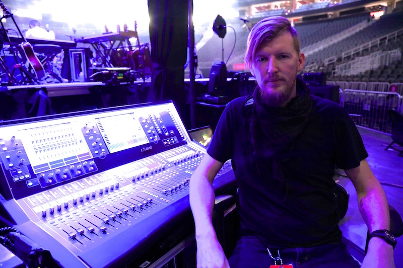 George Strait Monitor Engineer Josh Kaylor at the dLive S5000.