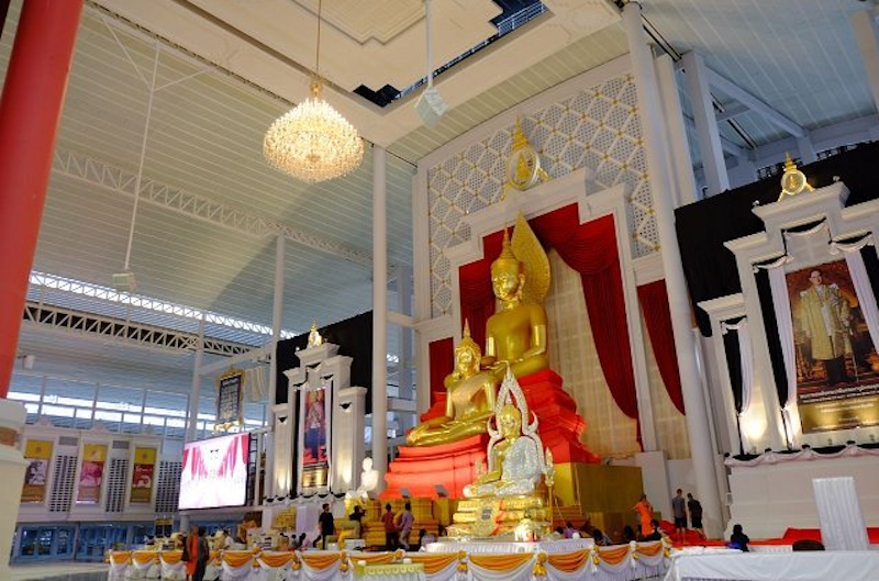 The original Wat Tha Sung temple dates back to the Ayutthaya period, which dates from 1351 to 1767.