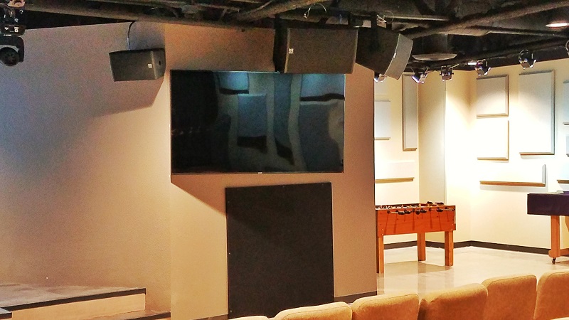 The interior of Central Christian Church