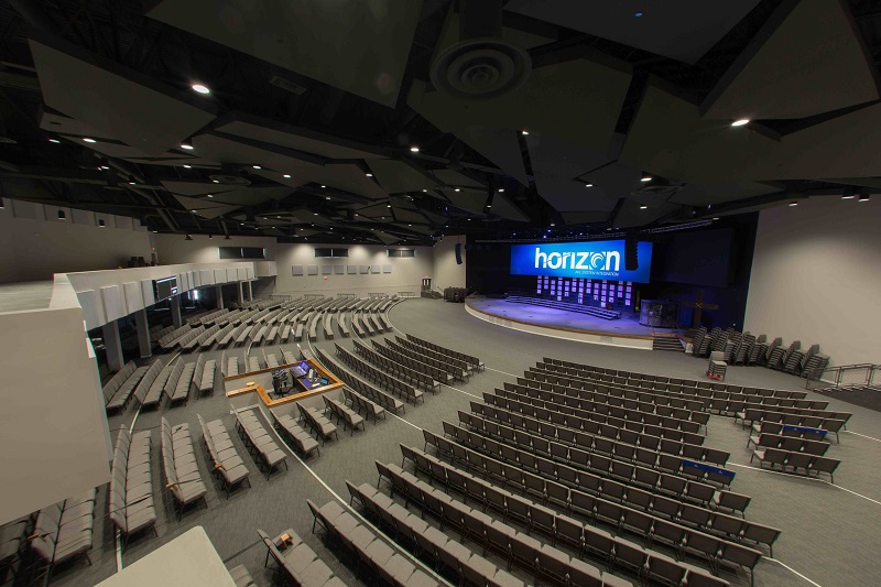Fellowship Alliance Chapel Sanctuary (c) Pro Photography Network/Jason Minto, courtesy of Atlona